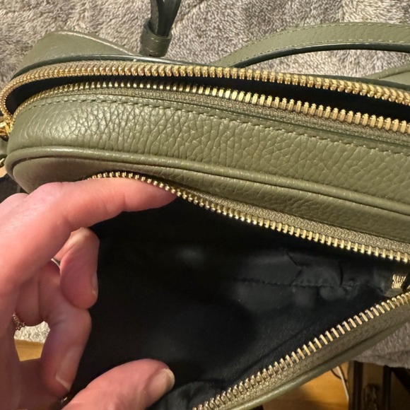 NWT authentic Burberry crossbody purse - Picture 2 of 13